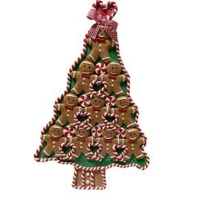 Sugar Plum Dreams Gingerbread man Christmas tree 18” X11 “ wide. x1” thick NWT